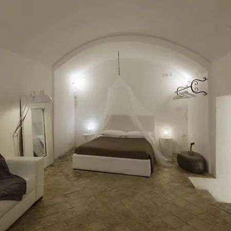 L'arturo 4* Matera