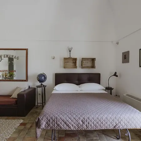 Bed and breakfast L'arturo 4*